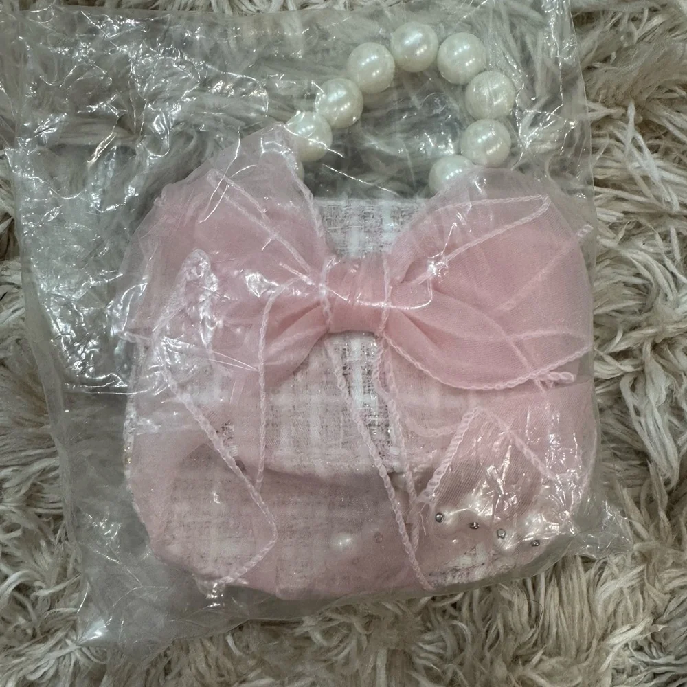 N/A adorable pink
